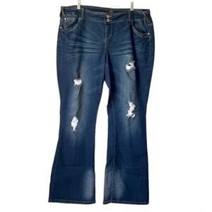 Almost Famous Jeans Distressed Bootcut Rhinestone Dark Wash Denim Women' Size 20